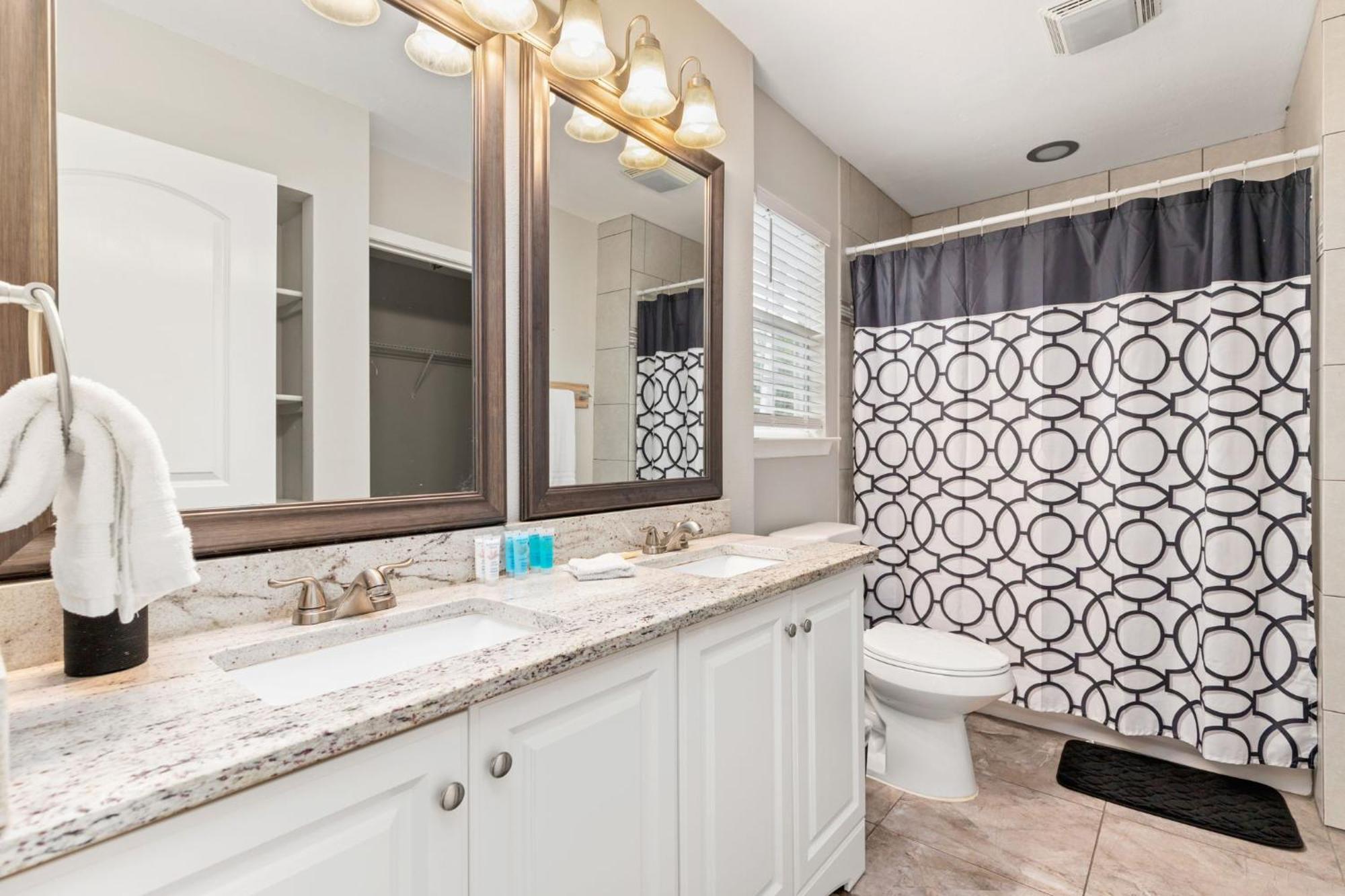 Spacious 4 Bedroom With Pool-Minutes To Seaworld And Lackland Afb San Antonio Exterior photo